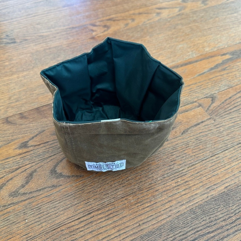 Timber‎ + Tide Outdoor Co Waxed Canvas Portable Dog Bowl NEW